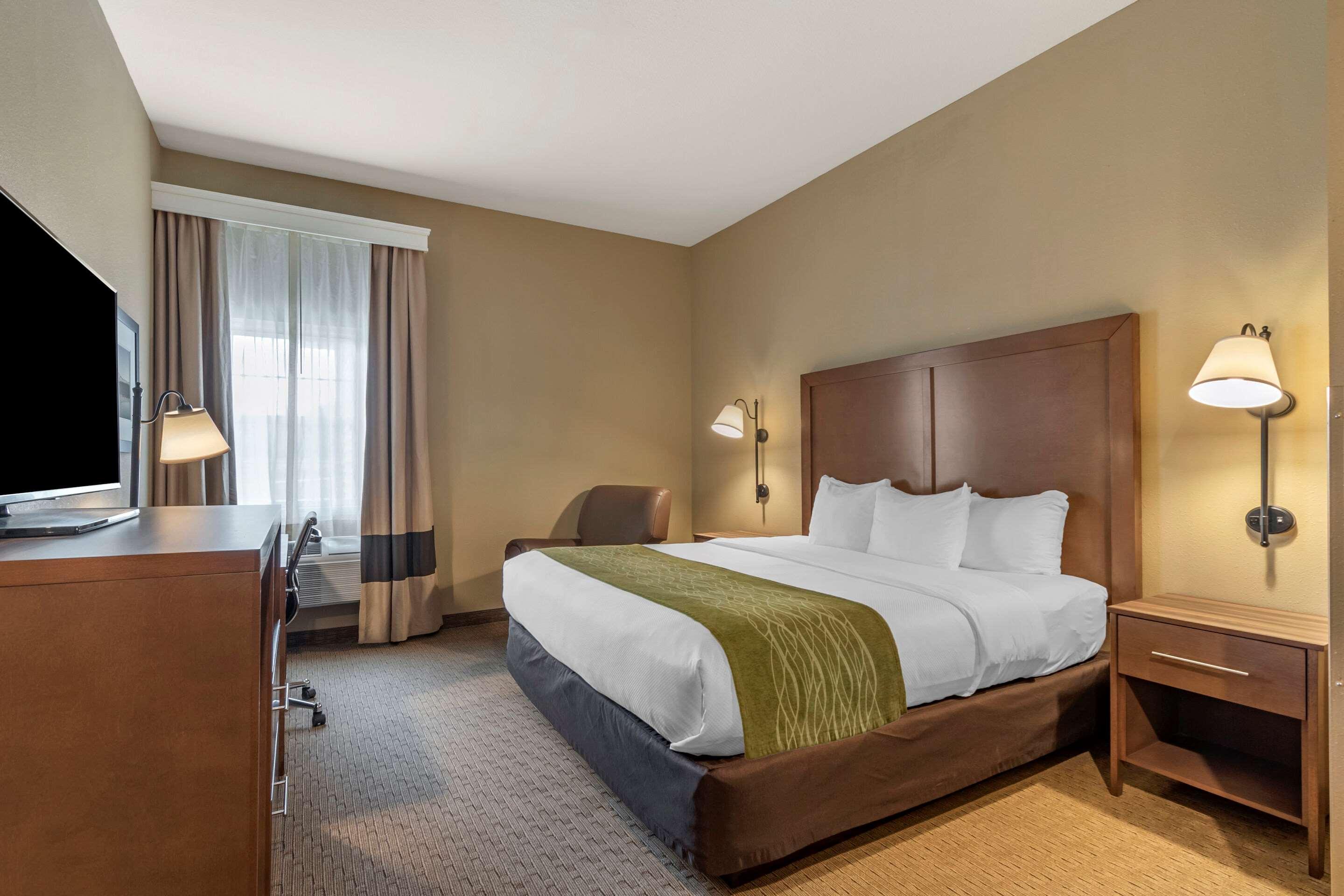 Comfort Inn Warrensburg Station Exteriér fotografie