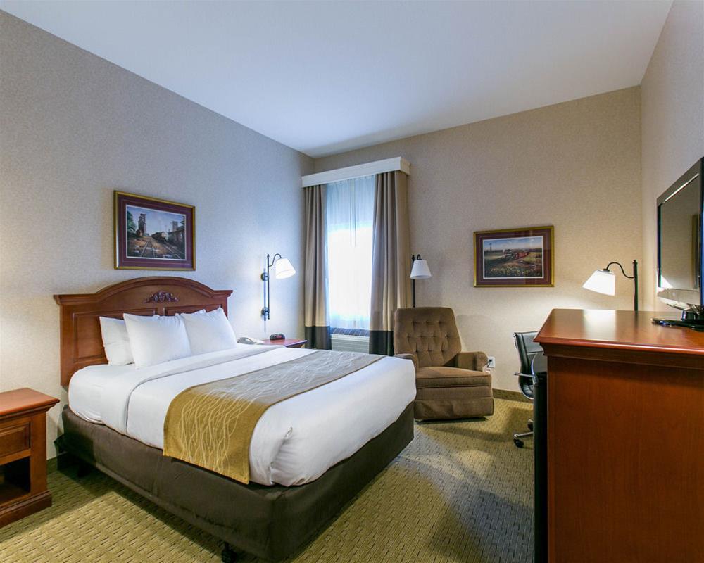 Comfort Inn Warrensburg Station Exteriér fotografie