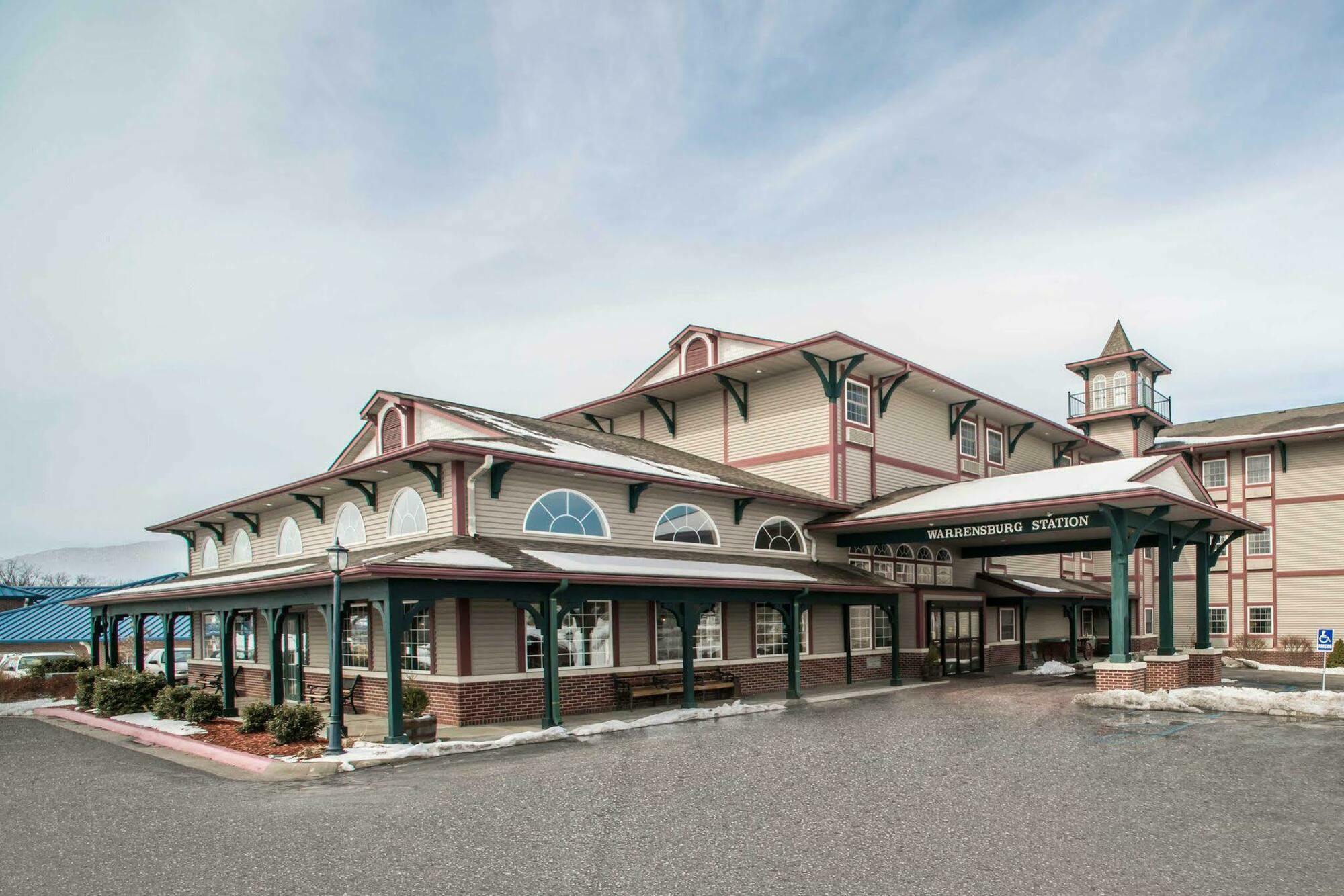 Comfort Inn Warrensburg Station Exteriér fotografie